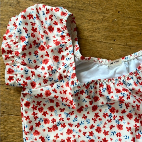 Floral Crop Top and Bikini Set - Picture 5 of 5